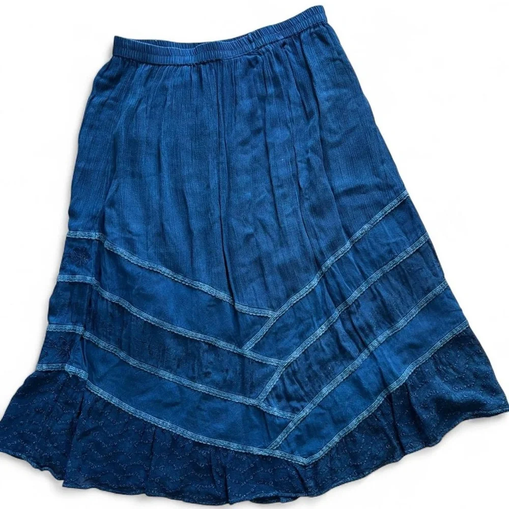 90s Tiered Embroidered Maxi Skirt, Size Large - Picture 3 of 4